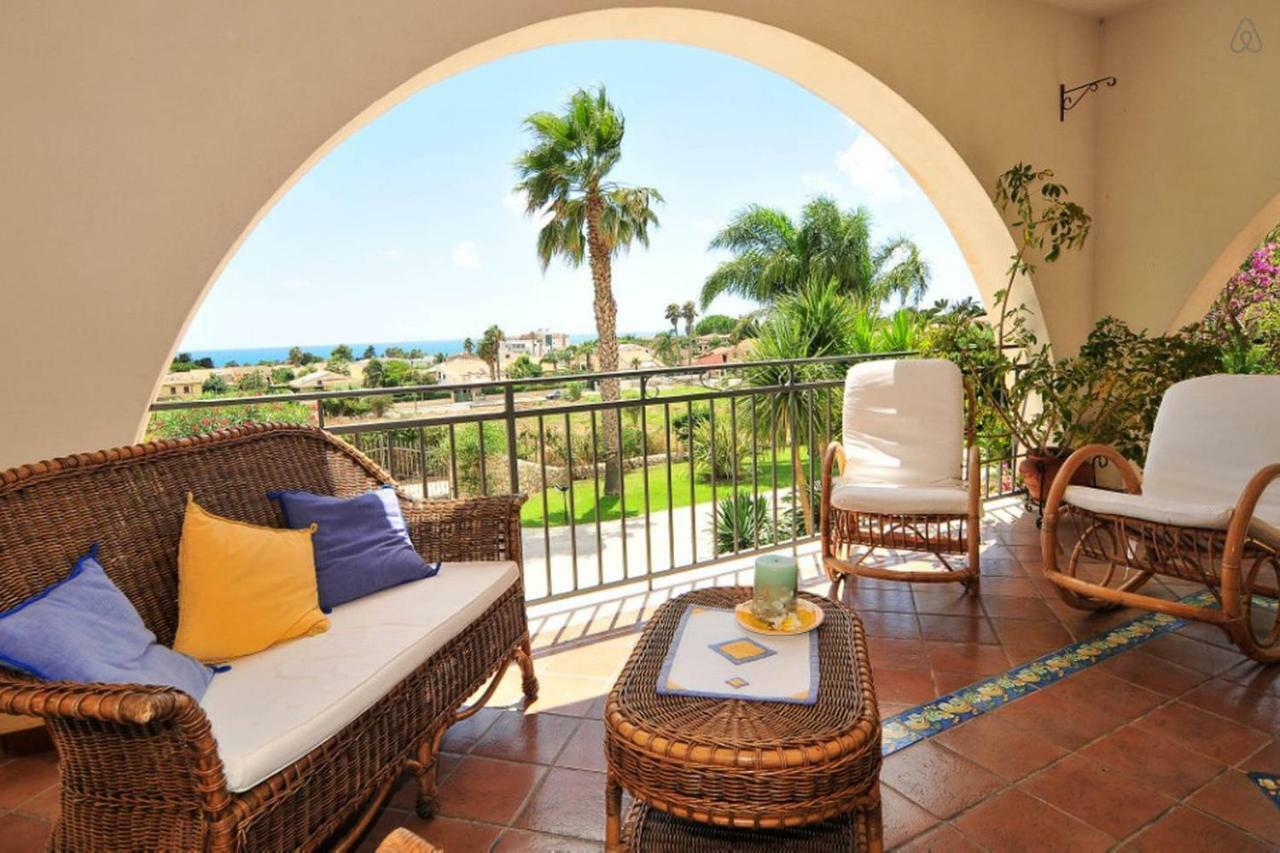 "Villa Rosa" Marina di Ragusa Buitenkant foto
