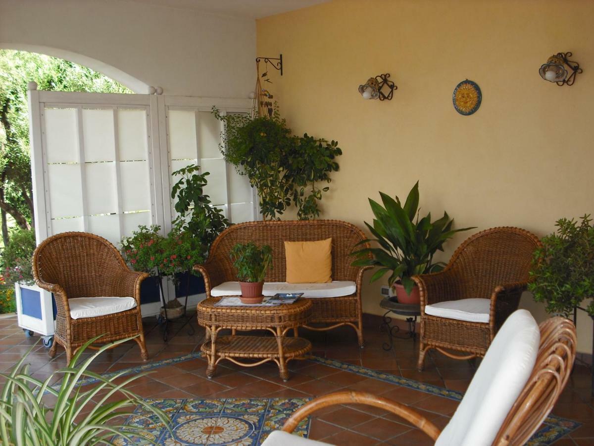 "Villa Rosa" Marina di Ragusa Buitenkant foto