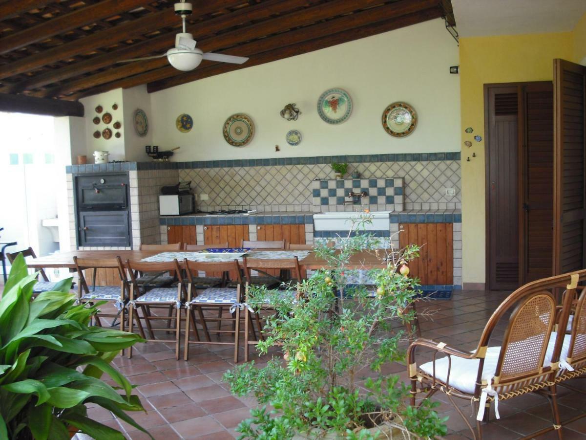 "Villa Rosa" Marina di Ragusa Buitenkant foto