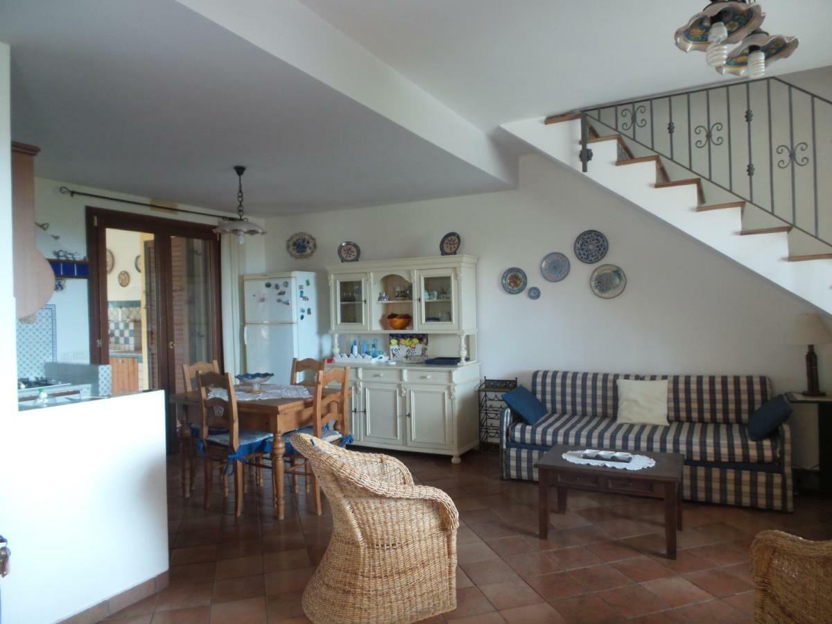 "Villa Rosa" Marina di Ragusa Buitenkant foto